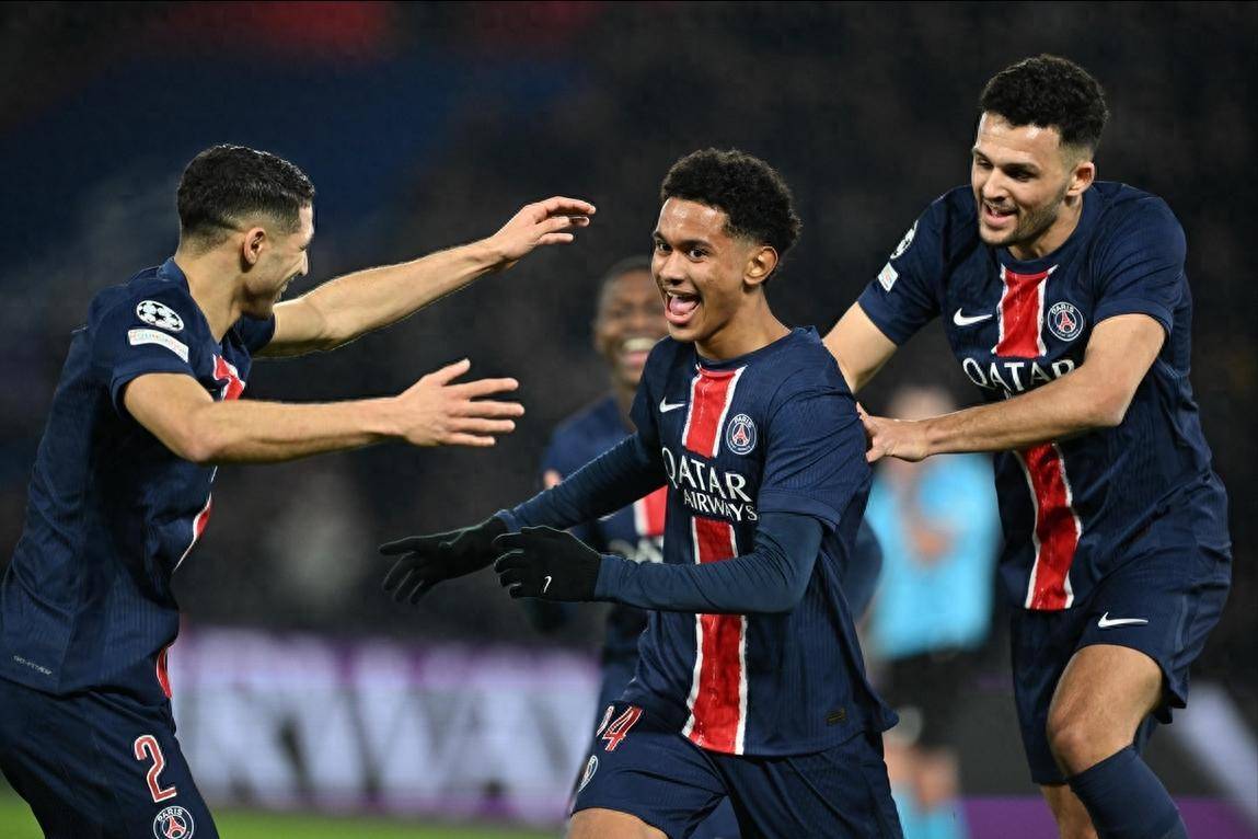 关于巴黎圣日耳曼惨遭淘汰，止步欧冠八强的信息