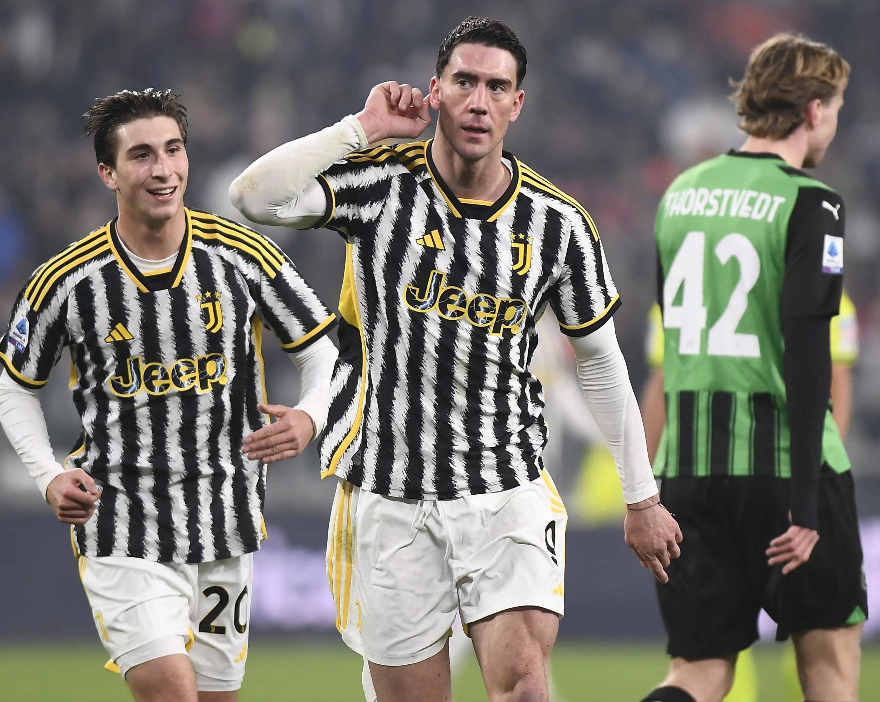 包含国际米兰锁定巴黎新星，引援火热推进的词条