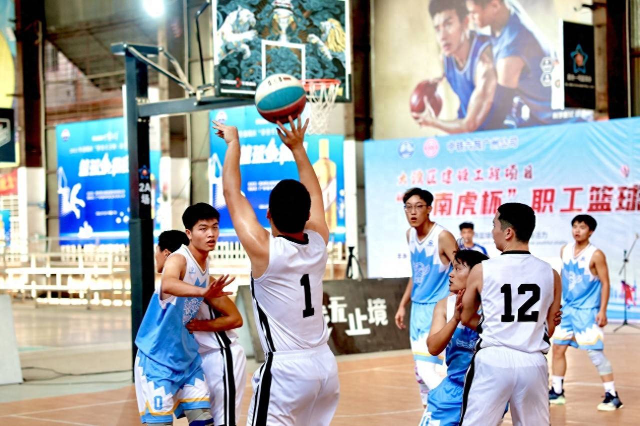 狂欢的篮球盛事将在他国展开，人气火爆的简单介绍