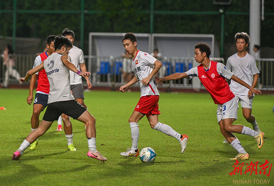 雷火电竞官网-热门球队备战国际赛事，积极备战