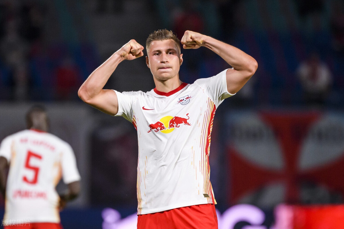 雷火电竞官网-关于RB莱比锡全取三分成功登顶积分榜的信息