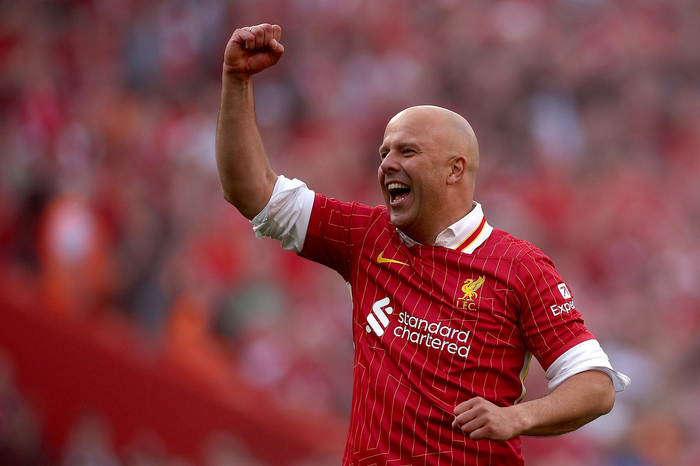 利物浦客场胜出，保持不败战绩