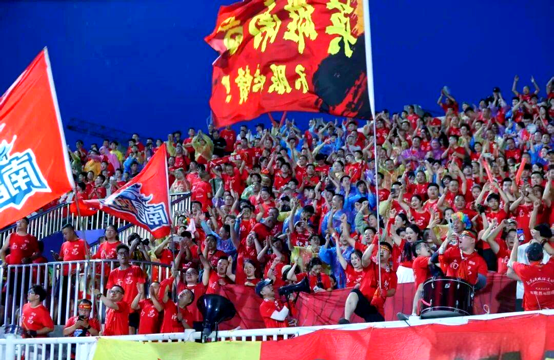 雷火电竞-包含球队关键比赛训练全力备战，冲击榜首的词条