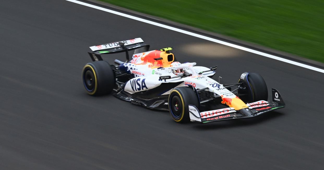 雷火电竞亚洲先驱-红牛二队翻盘阿斯顿马丁，勒克莱尔统治全场