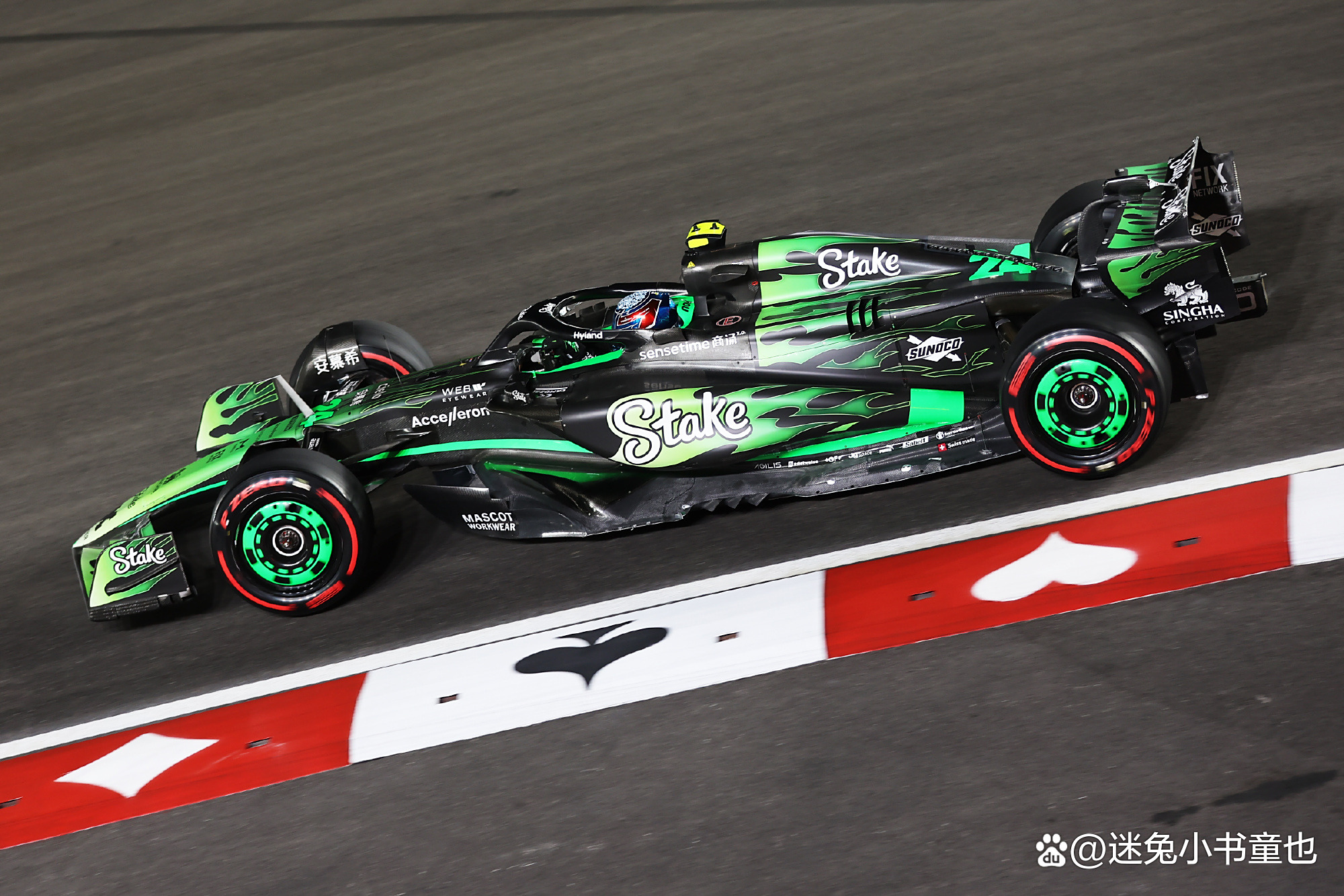 威廉姆斯翻盘迈凯伦，佩雷兹关键制胜