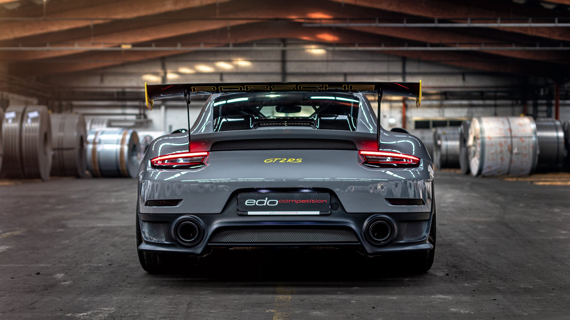 黑铁风暴，当几内亚的阿坎吉用左脚写下非洲神话