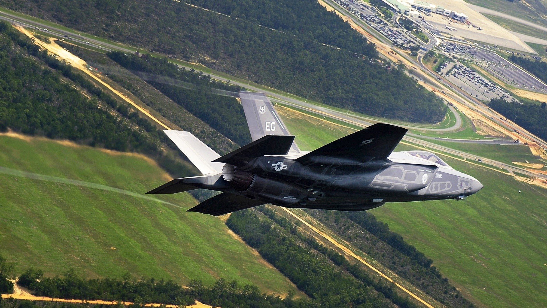 雷火电竞入驻-逆转风暴！哈利伯顿末节主宰比赛，老鹰击溃鹈鹕展露冠军相