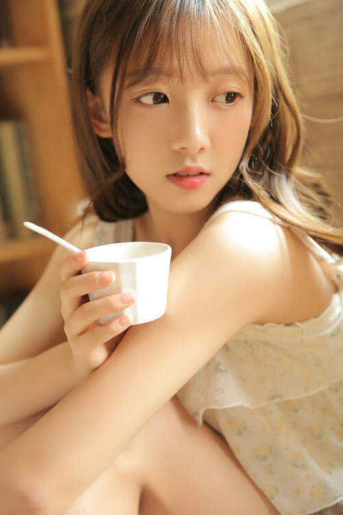 绿茵双城记，巴斯托尼爆发与比利亚雷亚尔鏖战阿根廷背后的足球镜像